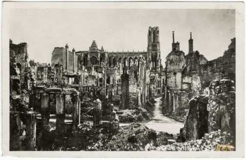 Reims en ruines
